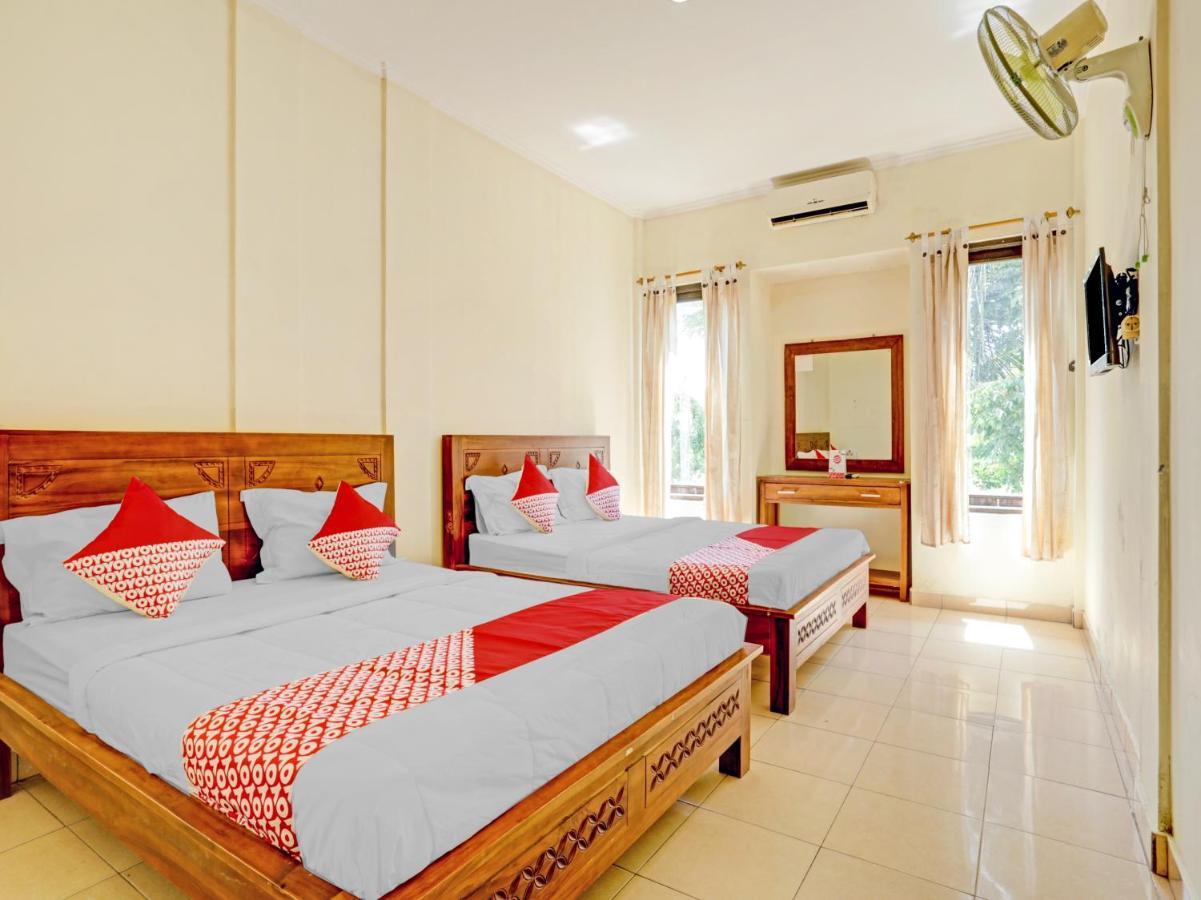 Oyo 3062 Pondok Wisata Dewata Ketewel Exterior photo